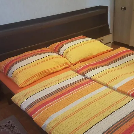 Eger Napsugar Appartement Buitenkant foto